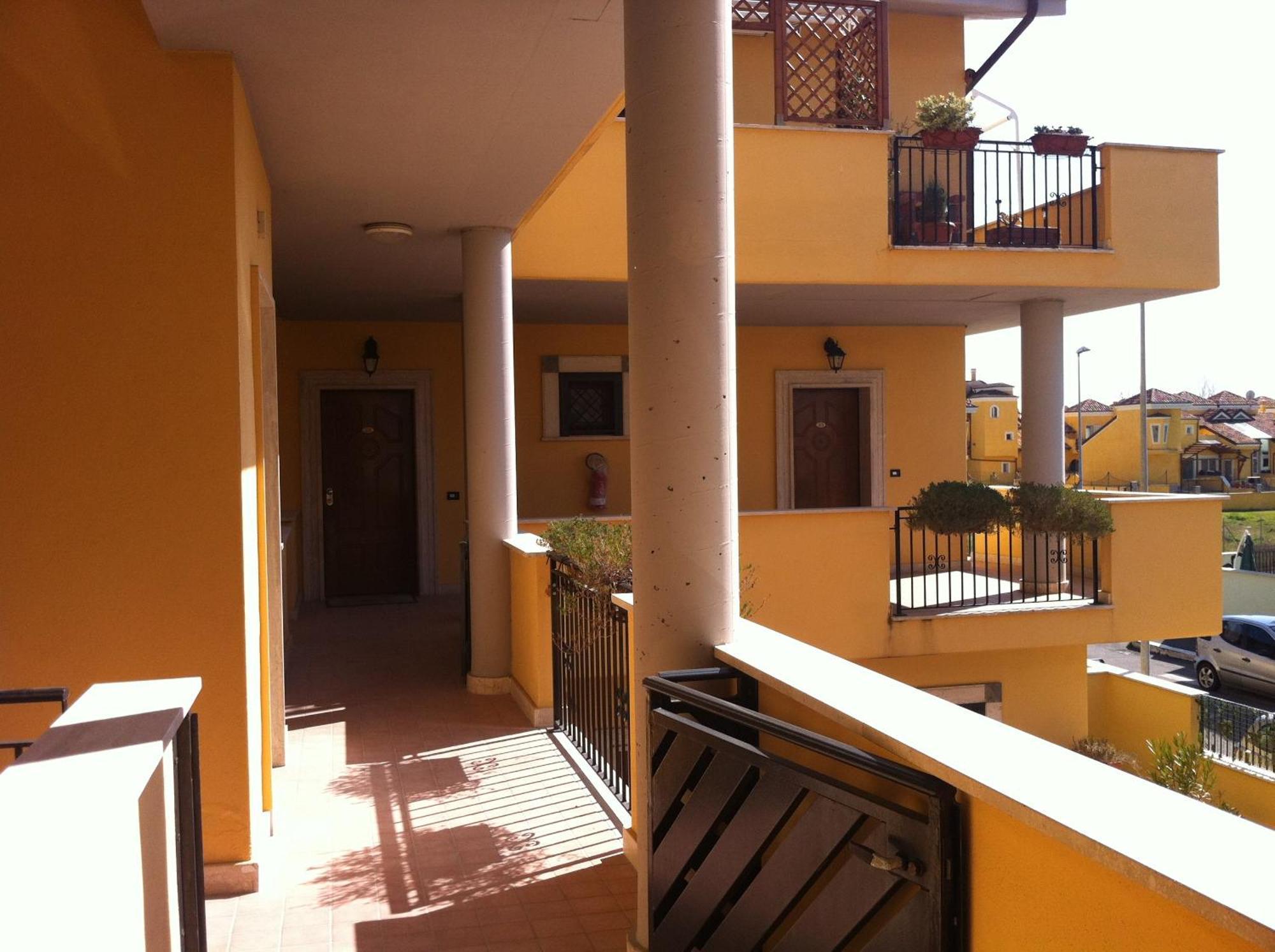 Hotel La Maison Jolie Fiumicino Exterior photo